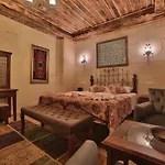 Caravanserai 3* Γκόρεμε