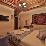 Hotel Caravanserai