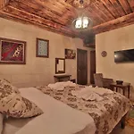 Caravanserai 3* Γκόρεμε