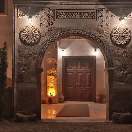 Caravanserai ホテル