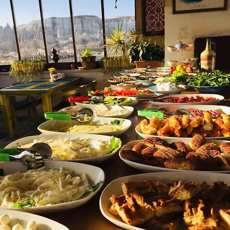 ホテル Caravanserai 3*