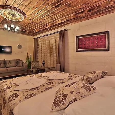 Hotel Caravanserai 3*