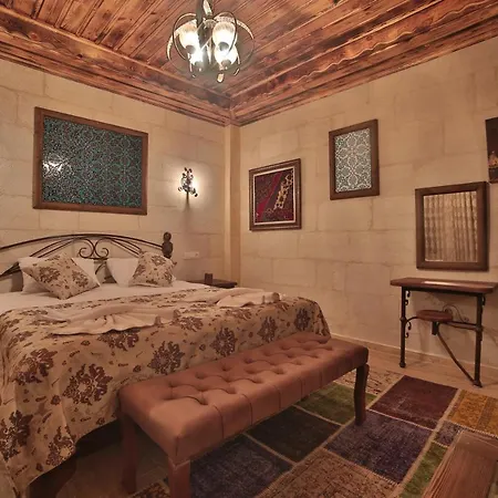 Caravanserai Hotel 3*