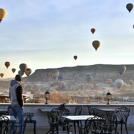 Caravanserai ギョレメ