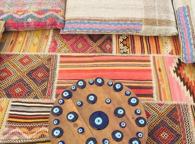 Hotel Caravanserai 3*