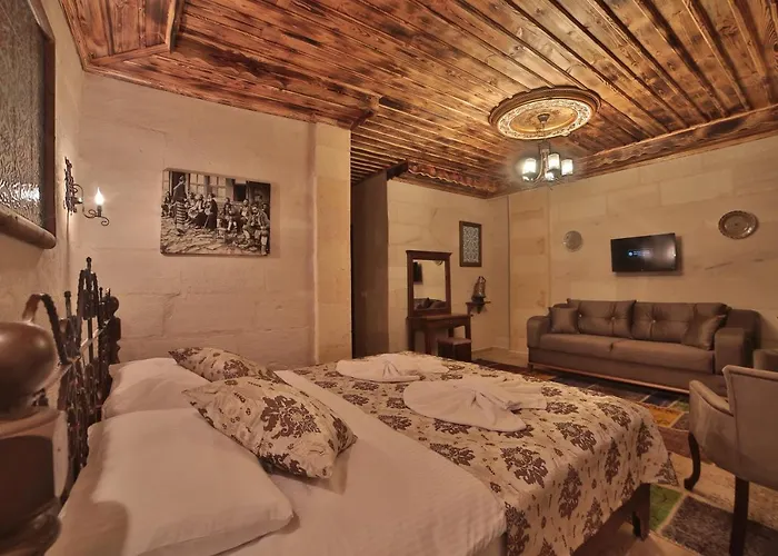 Caravanserai 3* Γκόρεμε